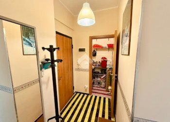 Three-room apartment Via S. Pietro, Albisola Superiore - photo 3