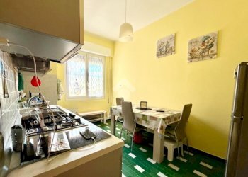 Three-room apartment Via S. Pietro, Albisola Superiore - photo 5