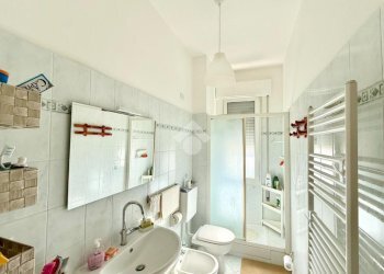 Three-room apartment Via S. Pietro, Albisola Superiore - photo 14