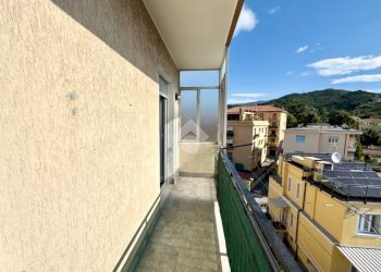 Three-room apartment Via S. Pietro, Albisola Superiore - photo 22