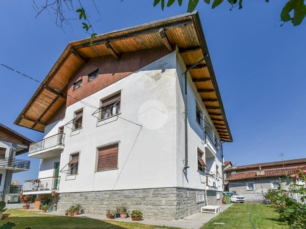 Apartment Via San Martino, Giaveno - photo 1