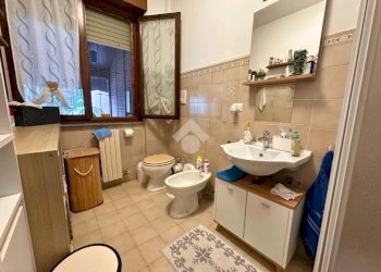 Semi-detached house Via grazia deledda, Santhià - photo 21