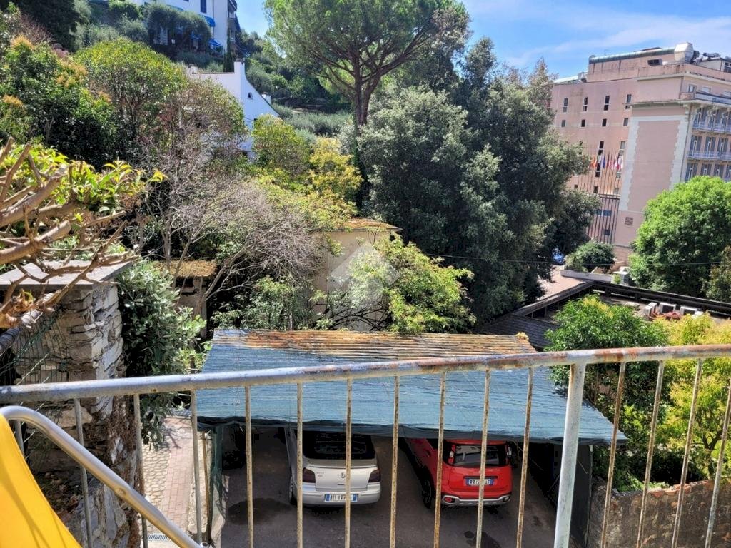 Four-room apartment Via Primavera, Rapallo - photo 2