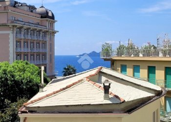 Four-room apartment Via Primavera, Rapallo - photo 1