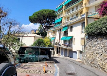 Four-room apartment Via Primavera, Rapallo - photo 27