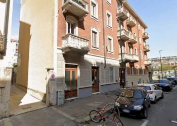 Shop via Isonzo, Torino (neighborhood San Paolo) - photo 7