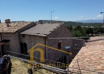Foto 5 - Independent house Via De Contra
 
25, Santo Stefano di Sessanio - photo 5