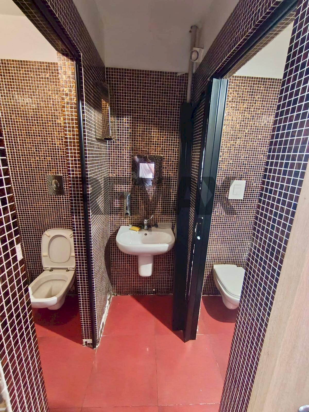 Bagno - Commercial Activity Via Paniscotti
28, Molfetta - photo 3
