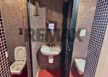Bagno - Commercial Activity Via Paniscotti
28, Molfetta - photo 3