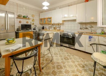 Cucina - Trilocale Strada Detta Delle Monache
 
4, Bari - foto 2