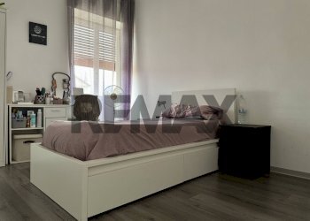 Camera / camera da letto - Independent house VIA FRANGI
 
12, Villa Guardia - photo 17