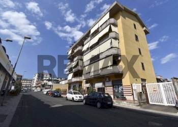 Edificio all\'aperto - Appartamento Via Mandorle
 
39, Acireale - foto 1