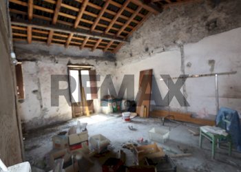 Stanza vuota - Independent house Via Umberto I
 
146, Calatabiano - photo 29