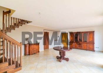 Soggiorno - Appartamento Via Della Regione
 
188, San Giovanni la Punta - foto 32