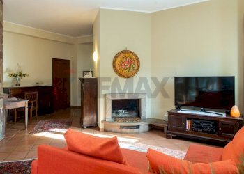Soggiorno - Appartamento Via Finocchiaro
 
34, Santa Venerina - foto 9