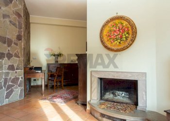 Sala da pranzo - Appartamento Via Finocchiaro
 
34, Santa Venerina - foto 13