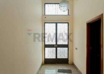 Ricezione / Lobby - Appartamento Via Finocchiaro
 
34, Santa Venerina - foto 26
