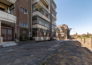 Edificio all\'aperto - Appartamento Via Badia
 
3/F, Catania - foto 21