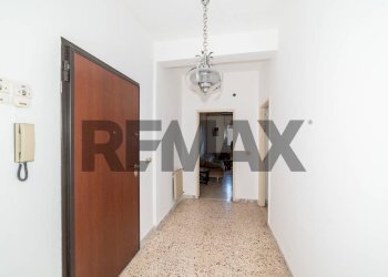Hall / corridoio - Appartamento Via Zia Lisa
 
123, Catania - foto 27