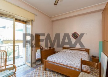 Camera / camera da letto - Three-room apartment Via Garibaldi
 
118, Zafferana Etnea - photo 9