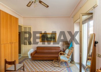 Soggiorno - Three-room apartment Via Garibaldi
 
118, Zafferana Etnea - photo 12