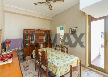 Sala da pranzo - Three-room apartment Via Garibaldi
 
118, Zafferana Etnea - photo 18