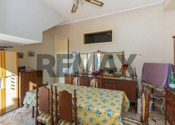 Sala da pranzo - Three-room apartment Via Garibaldi
 
118, Zafferana Etnea - photo 21