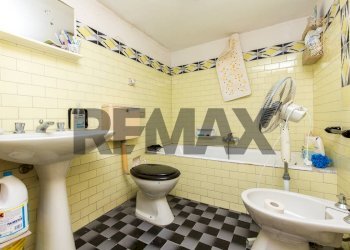 Bagno - Three-room apartment Via Garibaldi
 
118, Zafferana Etnea - photo 26