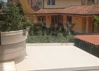 Edificio all\'aperto - Two-room apartment Via Di Vermicino
92, Roma - photo 3