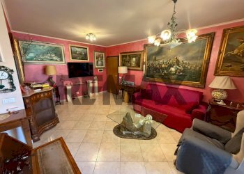 Soggiorno - Two-room apartment Via Di Vermicino
92, Roma - photo 7