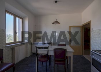 Sala da pranzo - Rustico Contrada Mattonata
 
29, Recanati - foto 8