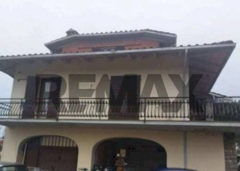 Casa all\'aperto - Casa semi indipendente Via Cortona
 
3/B, Castiglione del Lago - foto 19