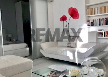 Soggiorno - Casa semi indipendente Via Cortona
 
3/B, Castiglione del Lago - foto 35