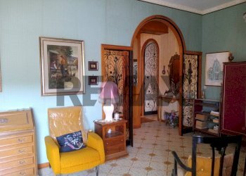 Camera / camera da letto - Three-room apartment Corso Giuseppe Garibaldi
170, Villarosa - photo 9