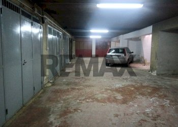 Parcheggio - Three-room apartment Corso Giuseppe Garibaldi
170, Villarosa - photo 14