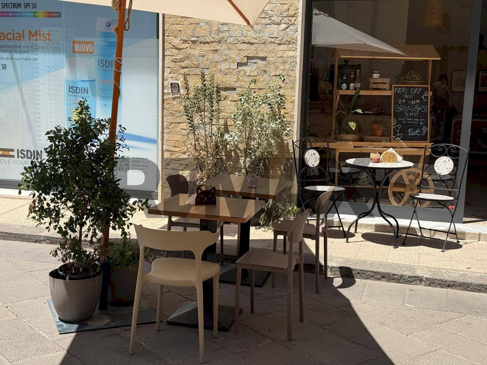 Sala da pranzo - Attività Commerciale Piazza San Giuseppe
24, Siracusa - foto 3