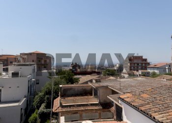 Edificio all\'aperto - Appartamento Via Francesca Corso
 
51, Catania - foto 12