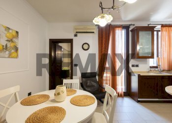 Sala da pranzo - Villa Bifamiliare Via Francesca Corso
51, Catania - foto 46
