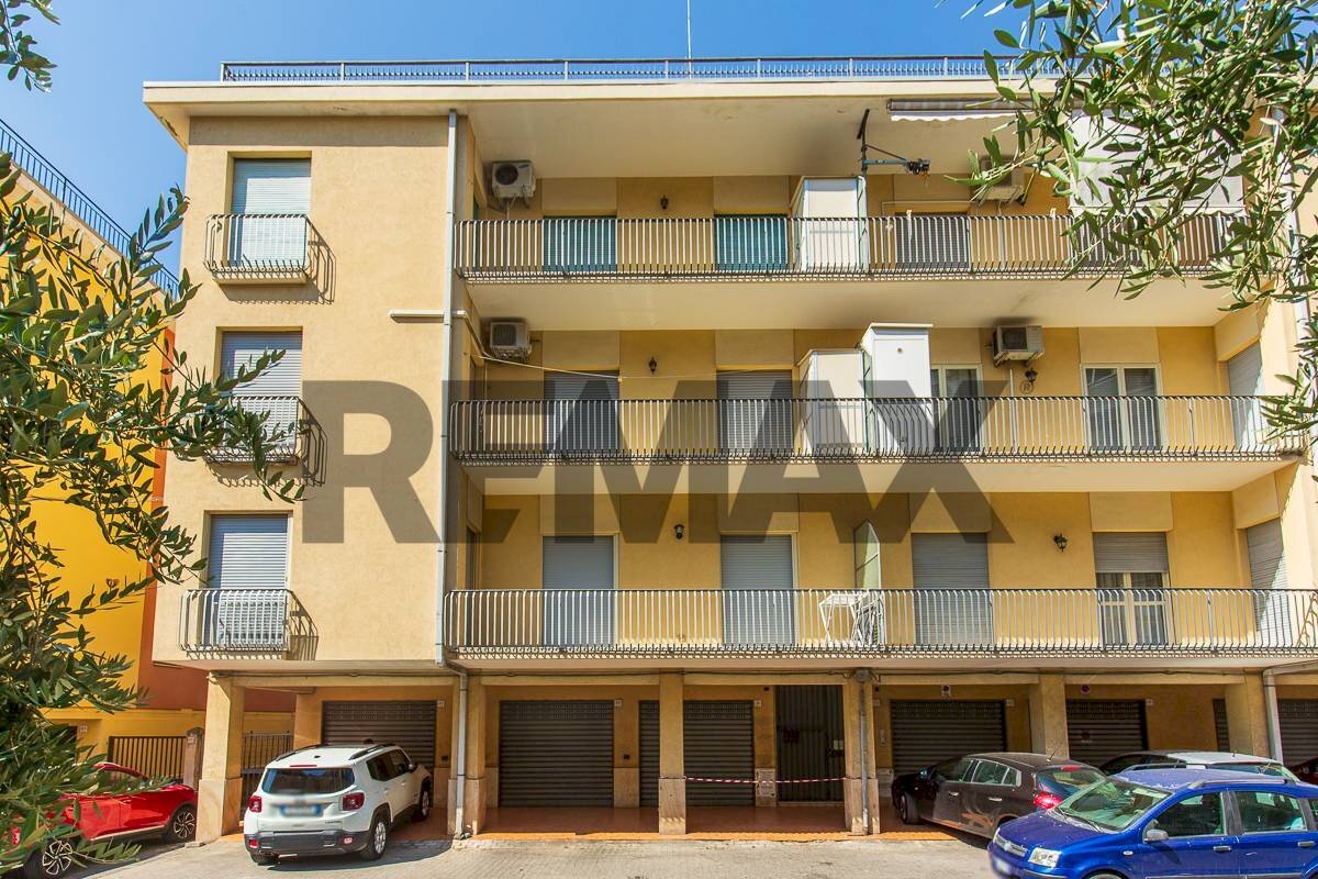Edificio all\'aperto - Apartment Gaeta
 
33, Lentini - photo 1