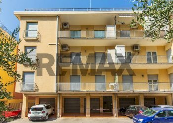 Edificio all\'aperto - Apartment Gaeta
 
33, Lentini - photo 1