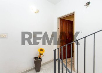 Scale - Apartment Gaeta
 
33, Lentini - photo 10