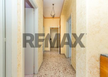 Hall / corridoio - Apartment Gaeta
 
33, Lentini - photo 21