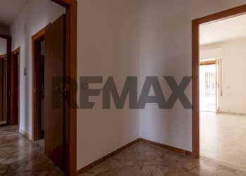 Hall / corridoio - Trilocale via Adda
 
33, Siracusa - foto 6
