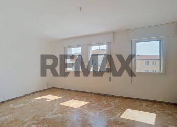 Stanza vuota - Quadrilocale Piazza Armando Diaz
 
10, Limena - foto 7