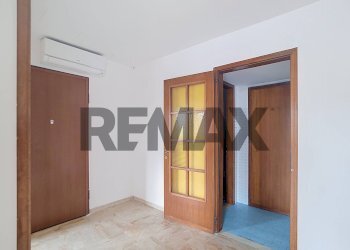 Stanza vuota - Quadrilocale Piazza Armando Diaz
 
10, Limena - foto 9