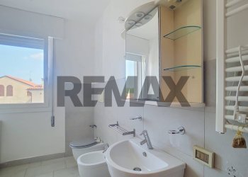 Bagno - Quadrilocale Piazza Armando Diaz
 
10, Limena - foto 12