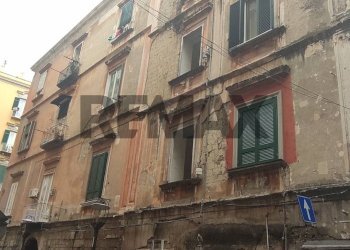 Edificio all\'aperto - Four-room apartment Vico Mondragone
20, Napoli - photo 6