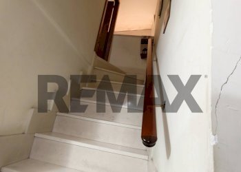 Scale - Four-room apartment Vico Mondragone
20, Napoli - photo 18
