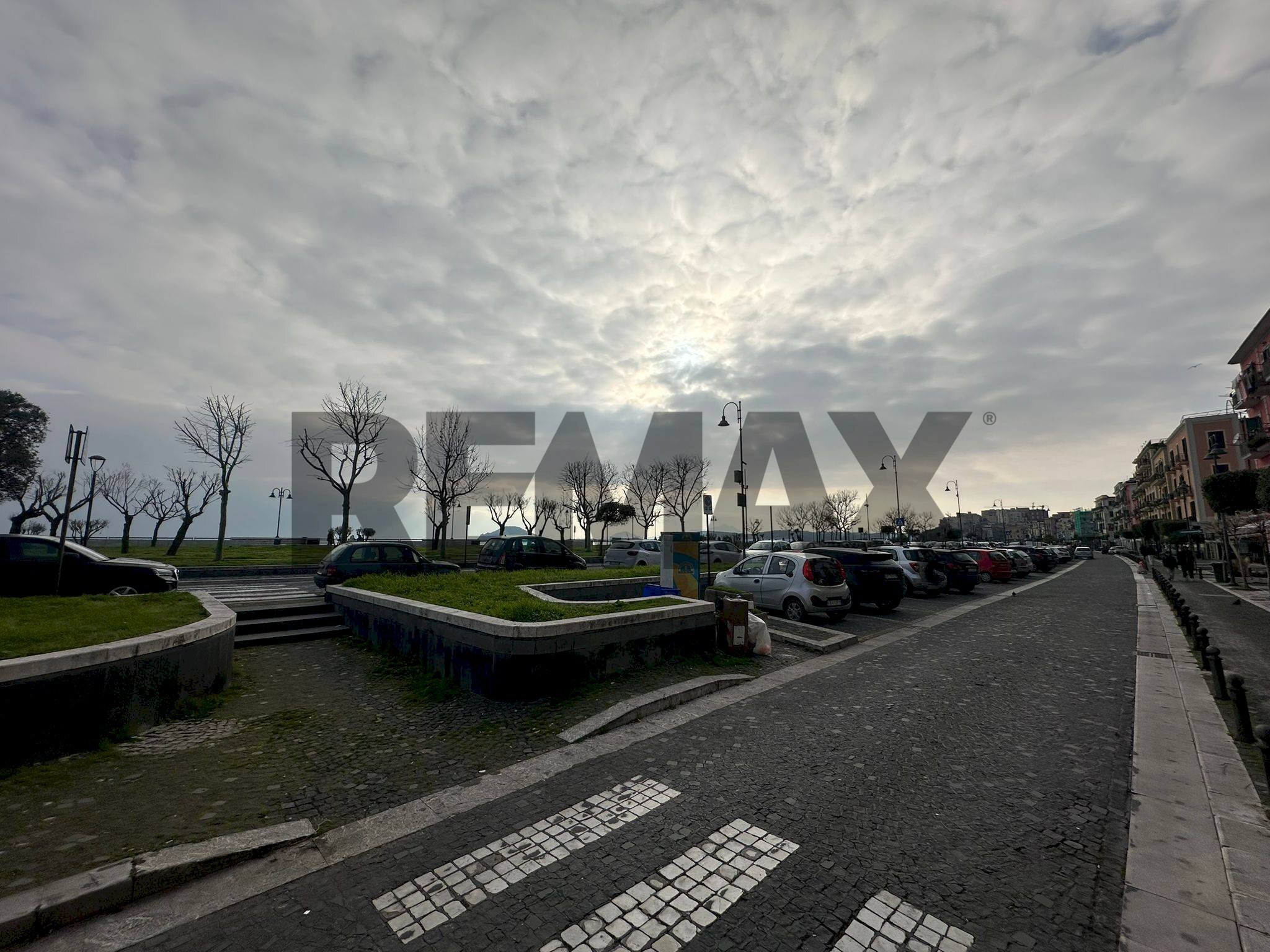 Edificio all\'aperto - Commercial Premises corso umberto
123, Pozzuoli - photo 2