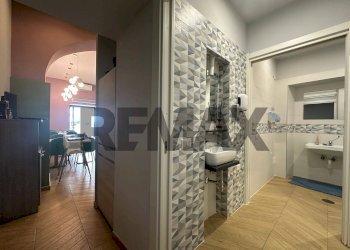 Bagno - Commercial Premises corso umberto
123, Pozzuoli - photo 17